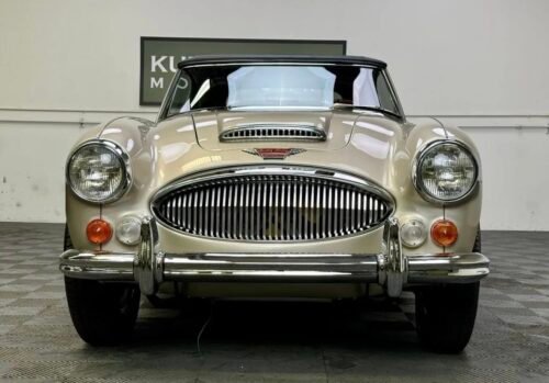 1967 Austin-Healey 3000 MK III BJ8 - Image 2