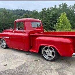 1955 Chevrolet 3100 Pickup Restomod * fully rebuilt and modified 700R4